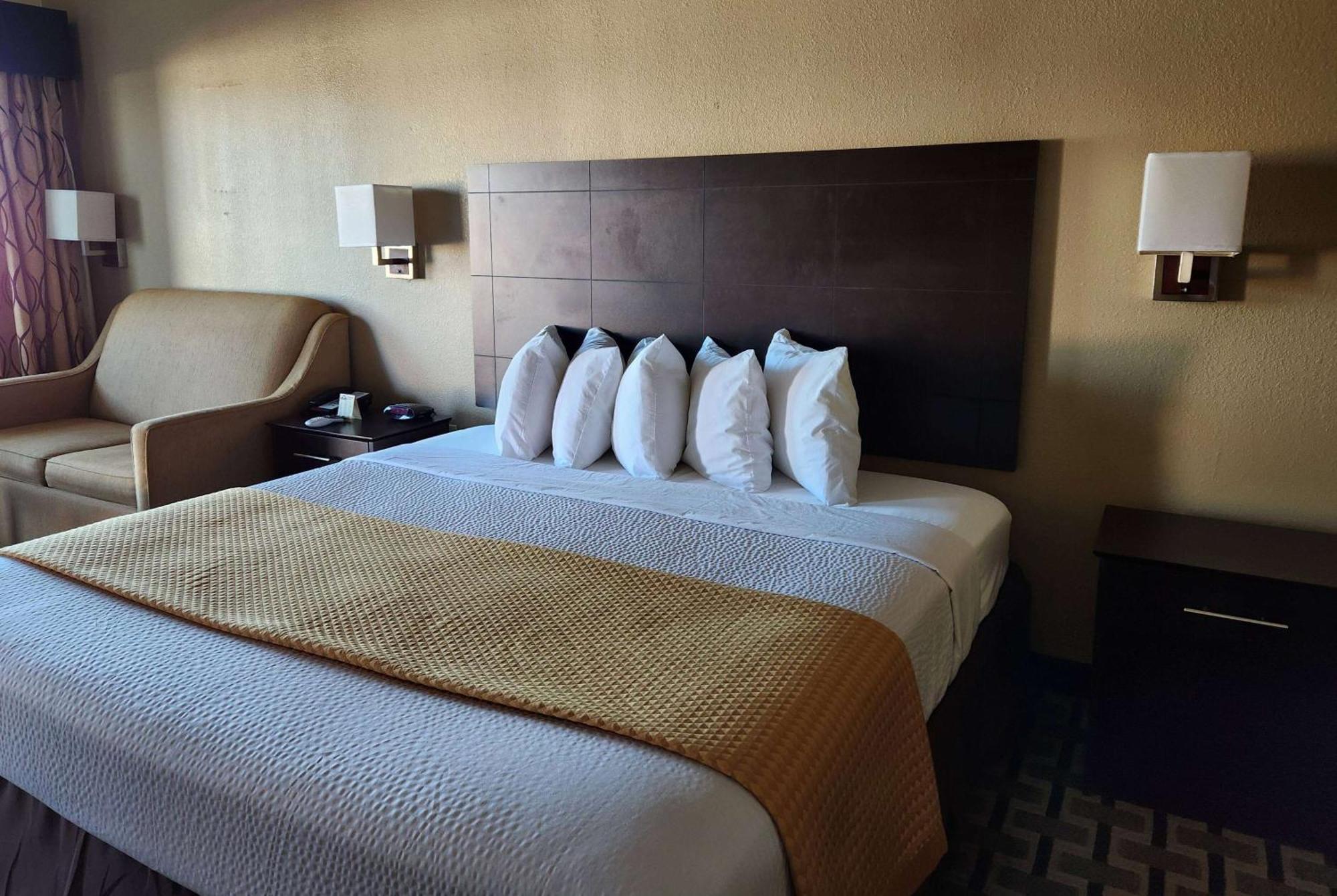 Days Inn By Wyndham Baytown East Dış mekan fotoğraf