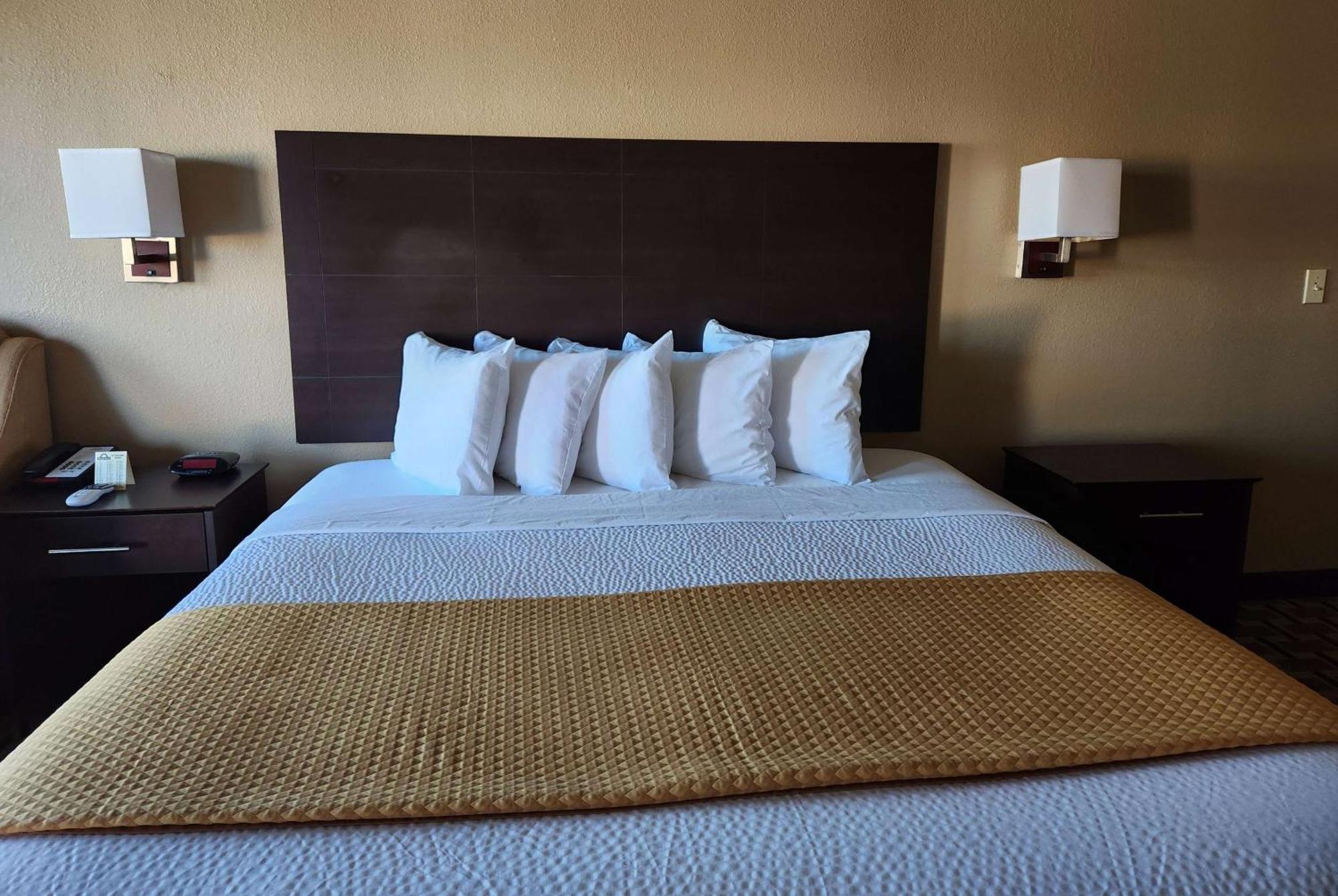 Days Inn By Wyndham Baytown East Dış mekan fotoğraf